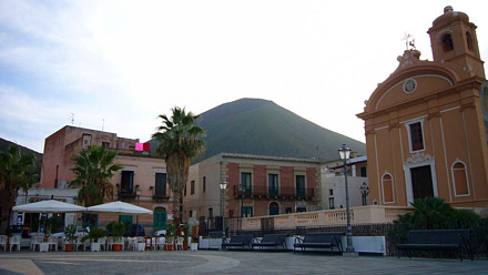 Malfa (Salina): Monte dei Porri, Kirche