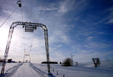 Skilift Les Breuleux, Eoliennes (Januar 2009) - Klicken für mehr Fotos Skilift Les Breuleux, Eoliennes (Januar 2009) - Klicken für mehr Fotos