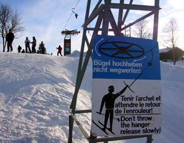 Skilift Tramelan, Bergstation (Januar 2009) - Klicken für mehr Fotos Skilift Tramelan, Bergstation (Januar 2009) - Klicken für mehr Fotos